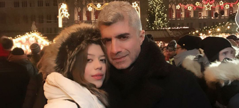Özcan Deniz - Feyza Aktan evliliğinde para krizi!
