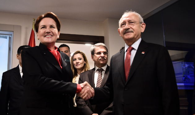 CHP - İYİ Parti buluşması: Aynısının bizde bıyıksızı var!