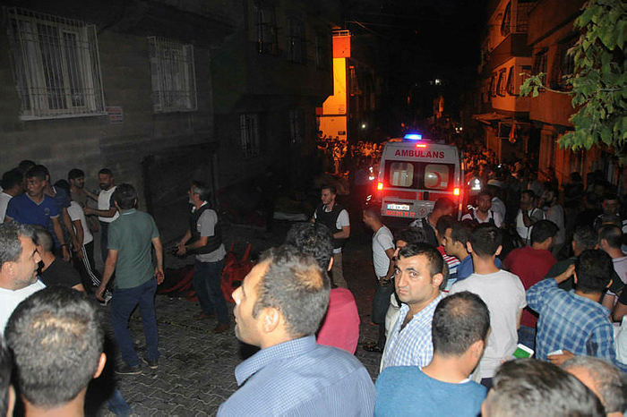 Gaziantep'te hain saldırı! Düğün evini matem evine çevirdiler (VİDEO)