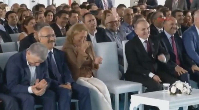 Başbakan anlattı, Güler Sabancı kahkahaya boğuldu! Binali Yıldırım'ın güldüren anısı (VİDEO)