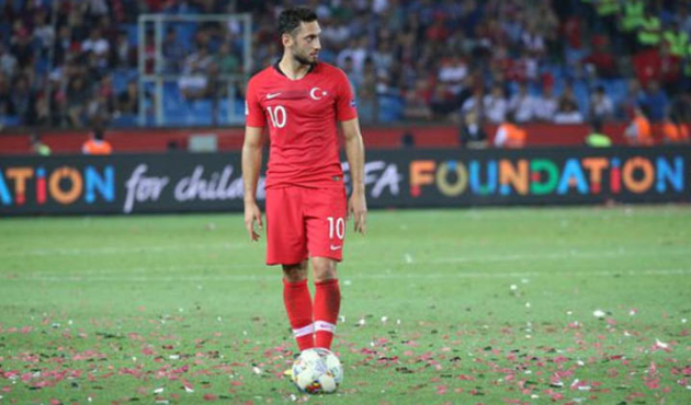 Serdar ve Hakan Milli Takım kadrosundan çıkarıldı!