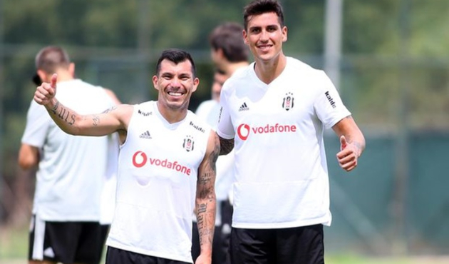 Beşiktaş'a kötü haber! En az 3 hafta...
