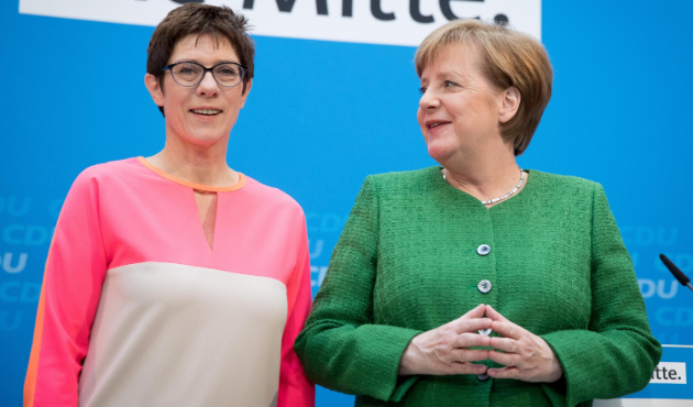 Kramp-Karrenbauer'dan gurbetçilere kötü haber!