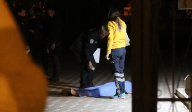Anahtarı evde unutmak sonunu getirdi!