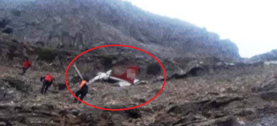 Denizli'de düşen uçağın enkazına ulaşıldı!