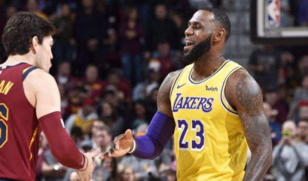 Cedi Osman'dan LeBron'a karşı harika performans!