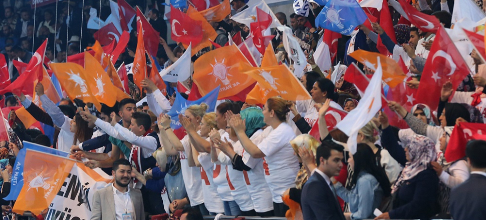 AK Parti adayları cumartesi 14.00'da açıklanacak!