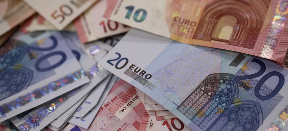 Euro aylar sonra 6 liranın altına indi!