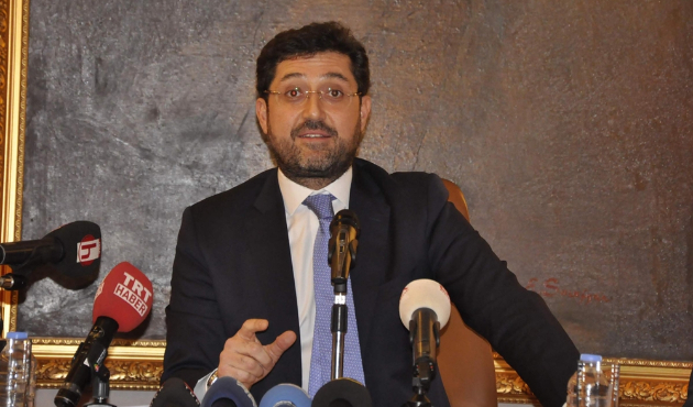 Murat Hazinedar'ın bir marifeti daha ortaya çıktı.