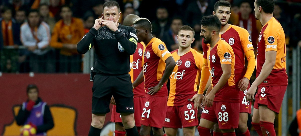 İşte Hüseyin Göçek ile VAR odası arasında geçen konuşma!