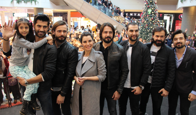 “Deliler Fatih’in Fermanı”na İzmir'de özel gala!