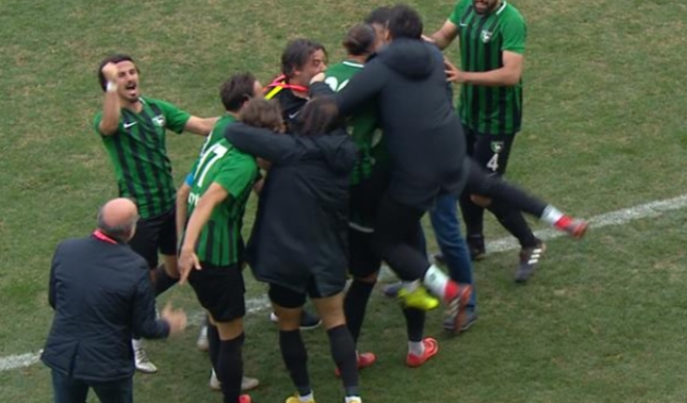 Denizlispor'dan altın değerinde 3 puan!