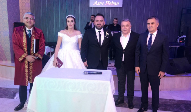 Beşiktaş camiası nikahta bir araya geldi...