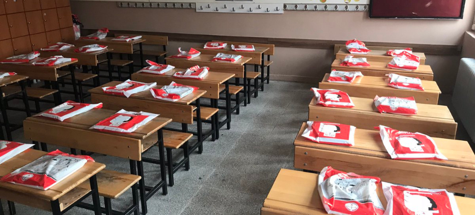 Ders kitaplarında FETÖ oyunu! Halkı kışkırtıyorlar