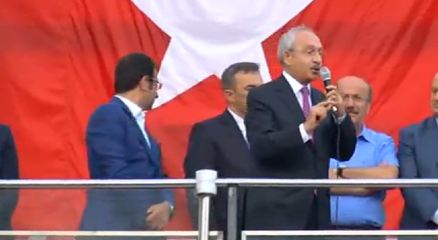 Artvin'de çatışma ortasında kalan Kılıçdaroğlu Ardanuç'ta konuştu: Sonuna kadar destekliyoruz