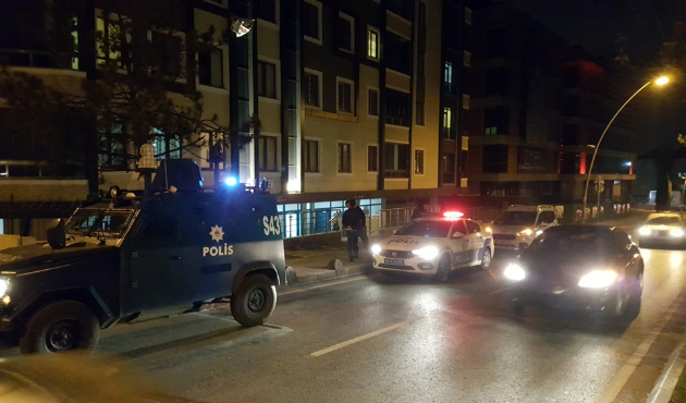 Bahçelievler'de silahlı market soygunu...