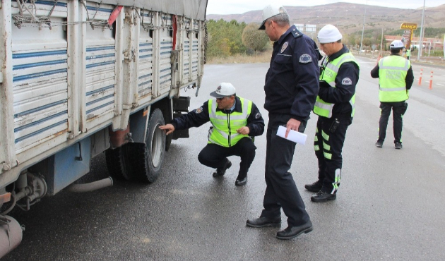 Polisten sürücülere son uyarı