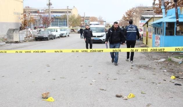 Karaman’da kuzenlerin kavgası kanlı bitti