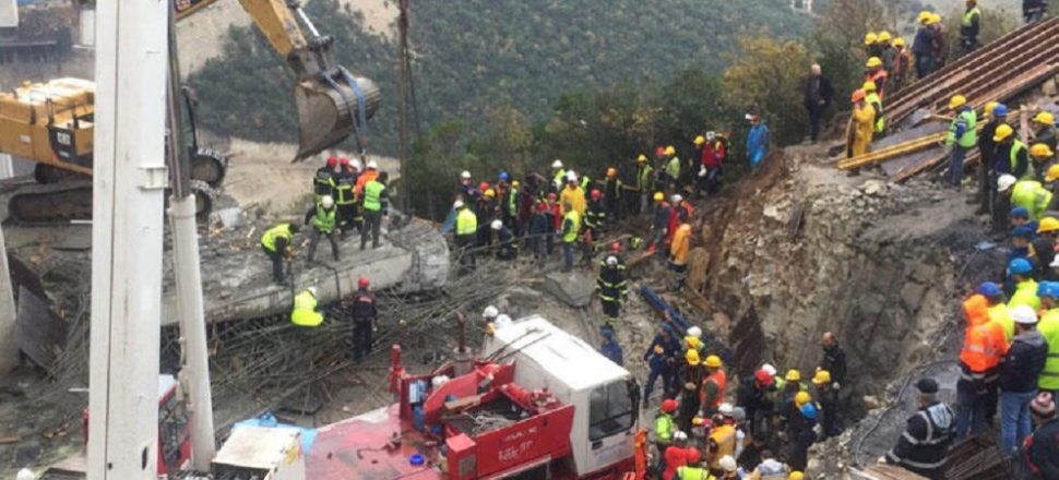 Gebze'de viyadük inşaatında çökme: 3 işçi öldü, bir işçi sağ olarak kurtarıldı...