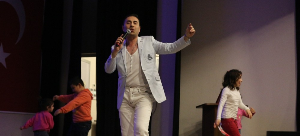 Efeler Belediyesinden öğretmenlere özel konser