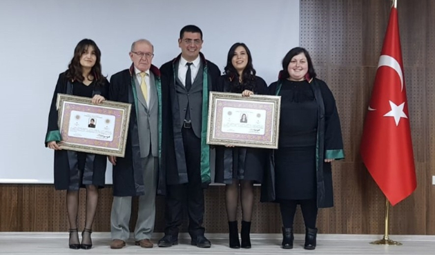 Genç avukatlar ruhsatlarını aldı