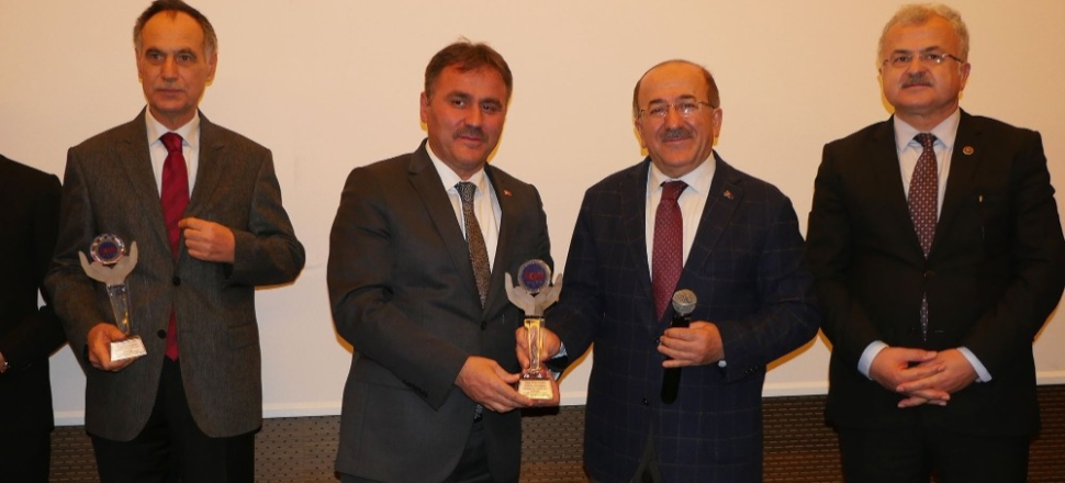 Gümrükçüoğlu: “Her görevin nöbet değişimi vardır”