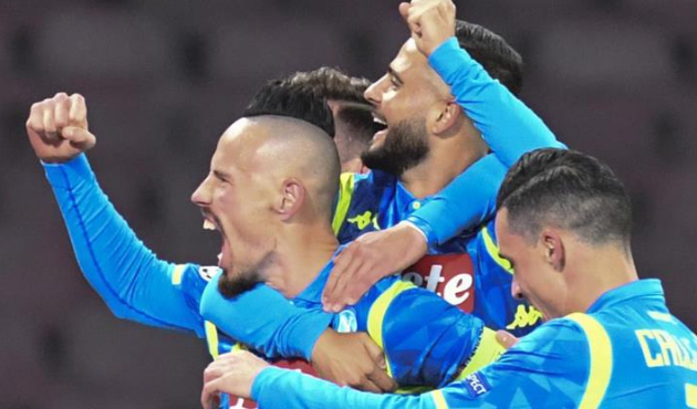 Napoli avantajı kaptı!