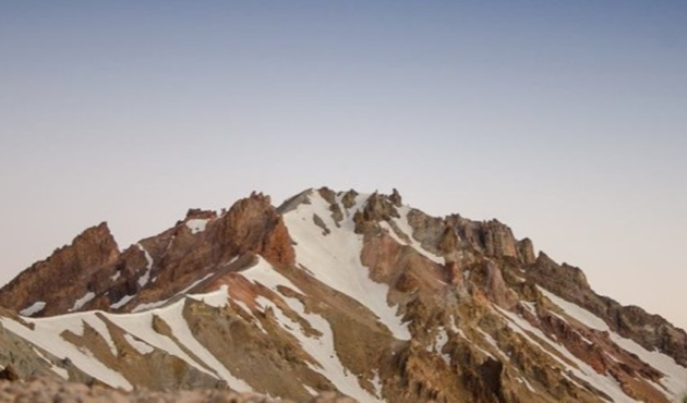 Erciyes'e tırmanırken yaralanan 2 dağcı kurtarıldı