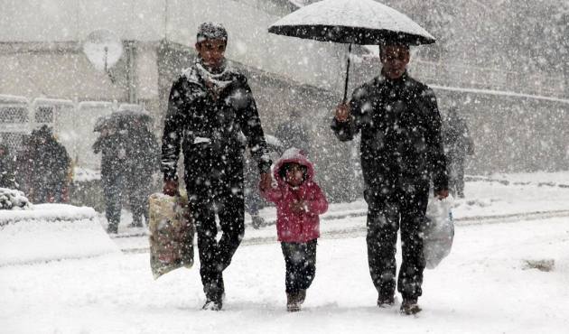 Meteoroloji'den kuvvetli kar yağışı uyarısı!