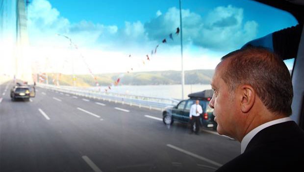 Boğaz'ın 3. incisinden ilk geçiş