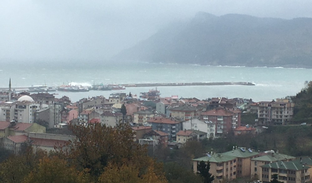 Bartın Amasra’da fırtına hayatı olumsuz etkiledi