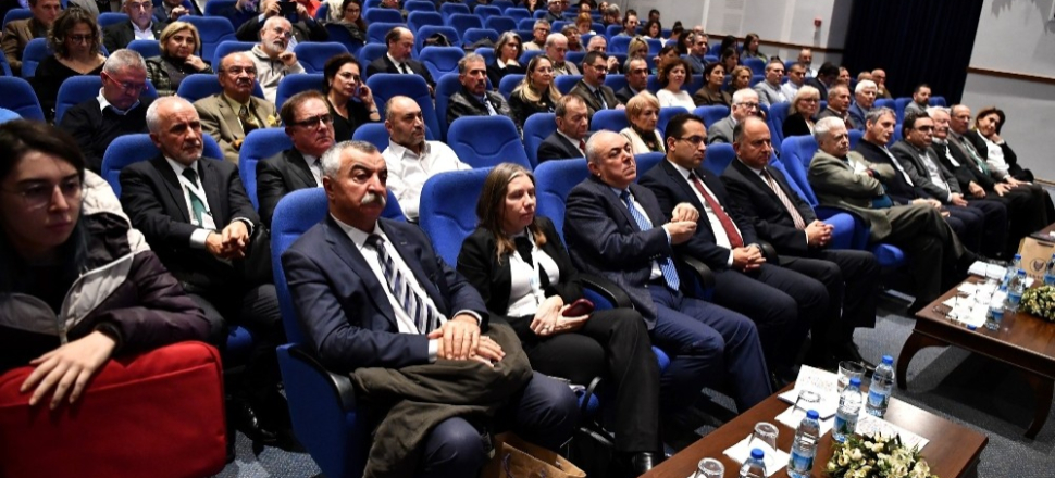 İzmir'de Aziz Kocaoğlu, İzmir Modelini anlattı