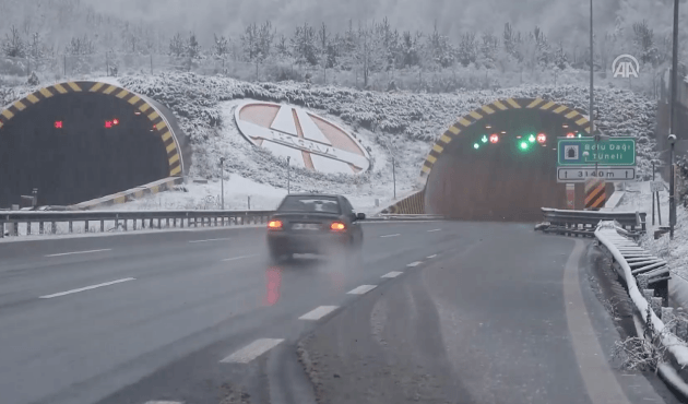 Bolu' Dağı'nda kar yağışı başladı!