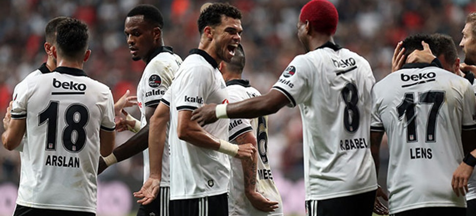 Beşiktaş'ın iki yıldızı derbide forma giyemeyecek!