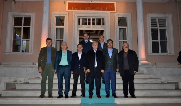 Muş’tan Tekirdağ’a Valinin peşini bırakmadılar