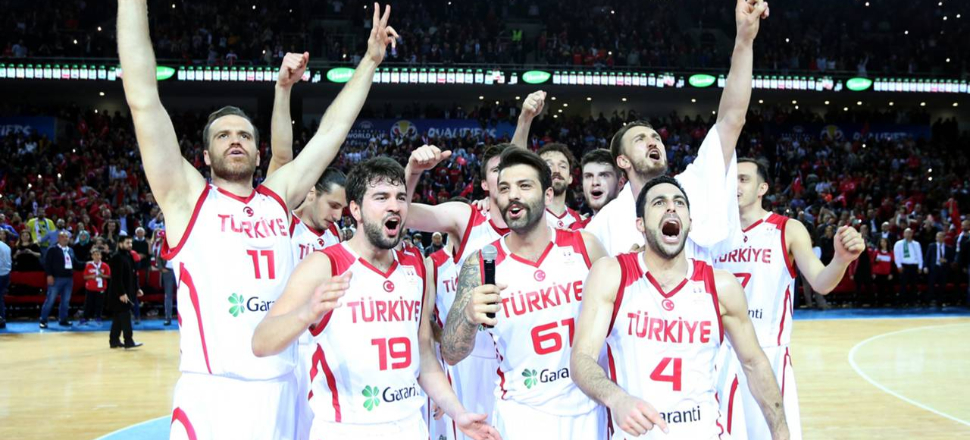Milliler final bileti için sahaya çıkıyor!
