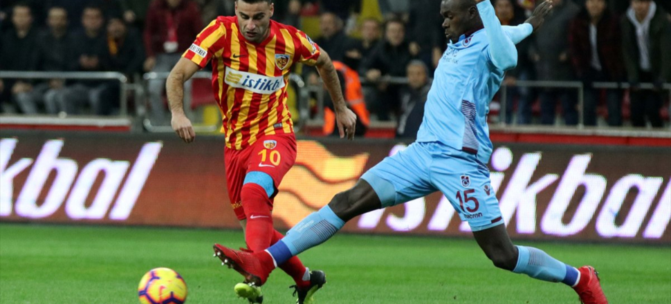 Fırtına, Kayseri'de de durmadı!