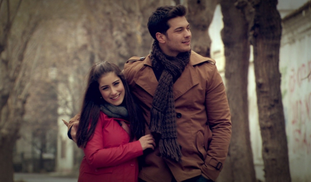 Hazal Kaya ve Çağatay Ulusoy efsanesi geri dönüyor!