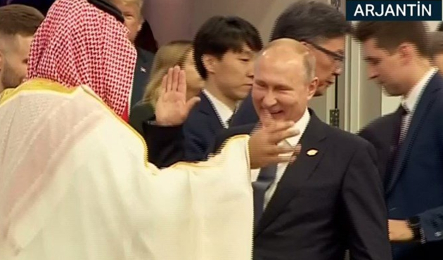 Kremlin o selamlaşmaya açıklık getirdi...