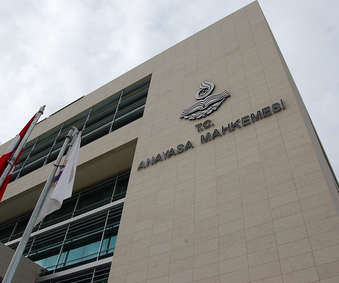 Anayasa Mahkemesi ve Yargıtay'da FETÖ operasyonu: 35 gözaltı