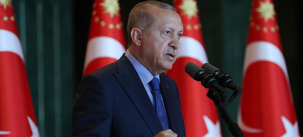 Turgut: "Erdoğan'ı övmem çıldırtıyor bunları"