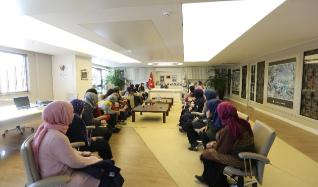 Gaziantep'te Mehmet Tahmazoğlu gençleri ağırladı!