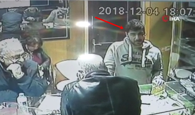 11 bin liralık altını böyle alıp kaçtı...
