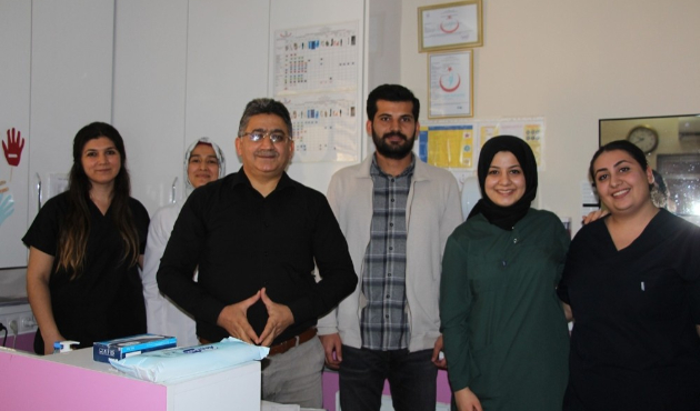 Manisa'da hastane personelinden sessiz farkındalık!