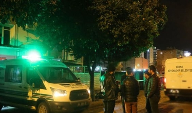 Çekiçle öldürdü, tırın çarpması sonucu öldü