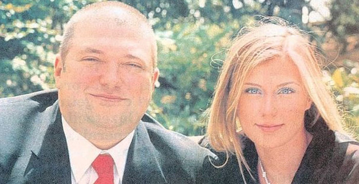 Hakan Uzan’ın eski eşi için kırmızı bülten