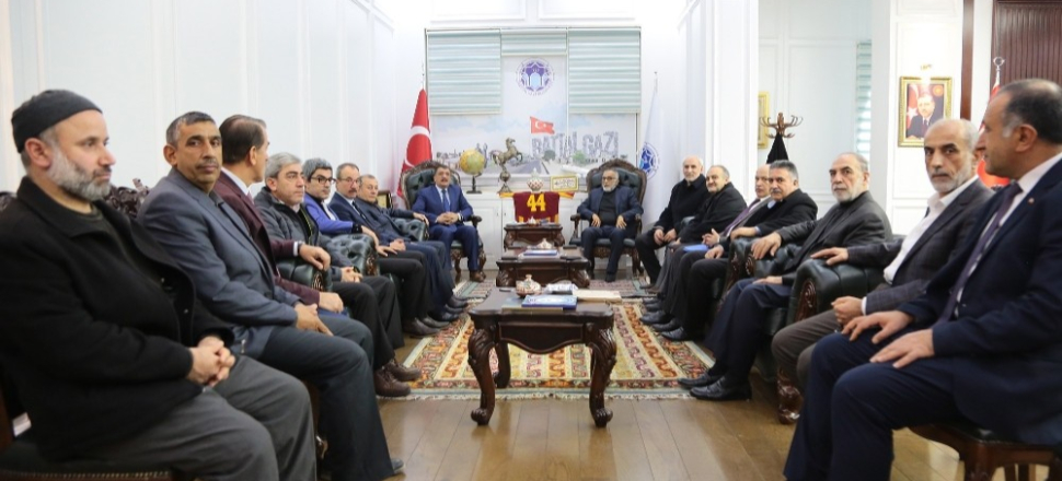 Başkan Gürkan STK temsilcileri ile bir araya geldi