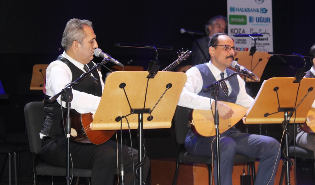 İbrahim Kalın ve Yavuz Bingöl'den konser...