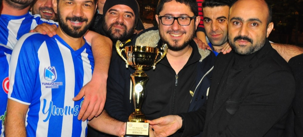 Turnuvanın şampiyonu Yunusemre Belediyesi oldu