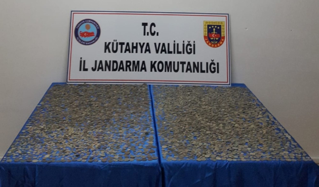 Kütahya’da 10 bin adet sikke ele geçirildi